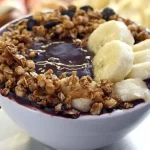 ambulante-cobra-r$-700-de-turistas-por-dois-acais-e-acaba-preso-no-rj