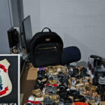 em-menos-de-sete-horas,-policia-civil-identifica-e-prende-autores-de-furto-a-loja-de-produtos-eletronicos-em-paraiso

-–-ssp-to