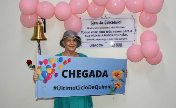 no-dia-mundial-do-combate-ao-cancer,-paciente-do-hospital-geral-de-palmas-toca-o-sino-e-celebra-cura
-–-secom-to