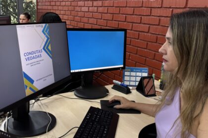 governo-do-tocantins-publica-informativo-eleitoral-sobre-condutas-vedadas-aos-agentes-publicos
-–-secom-to