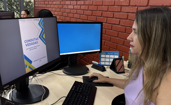 governo-do-tocantins-publica-informativo-eleitoral-sobre-condutas-vedadas-aos-agentes-publicos
-–-secom-to