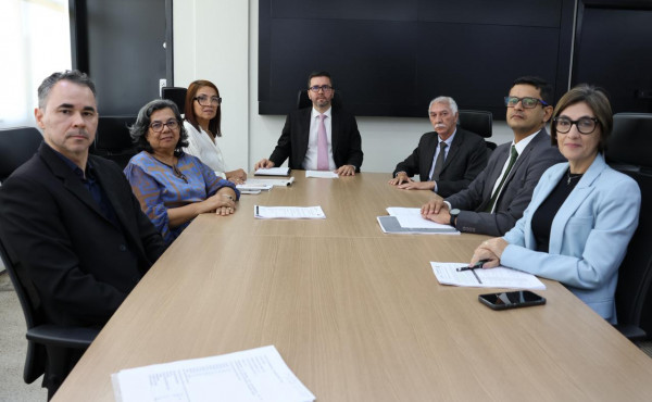 novo-gestor-da-ssp/to-realiza-serie-de-reunioes-institucionais-com-cupula-da-seguranca-publica-e-representantes-sindicais
-–-ssp-to