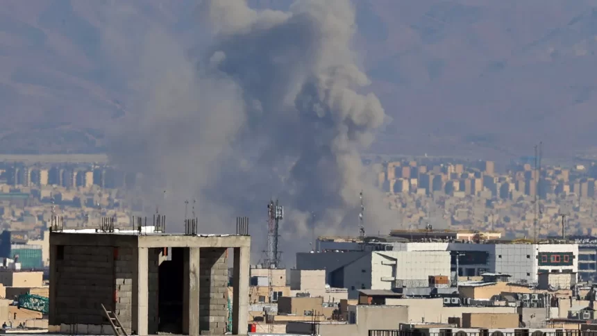 israel-ignora-cessar-fogo-e-ataca-libano,-e-bombardeios-matam-quase-300,-diz-beirute