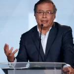 equador-convoca-embaixador-na-colombia-apos-petro-chamar-ex-vice-presidente-de-preso-politico