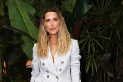 ‘fui-arrastada-para-um-lamacal-que-nao-me-pertence’,-diz-martha-graeff,-ex-de-vorcaro,-em-video