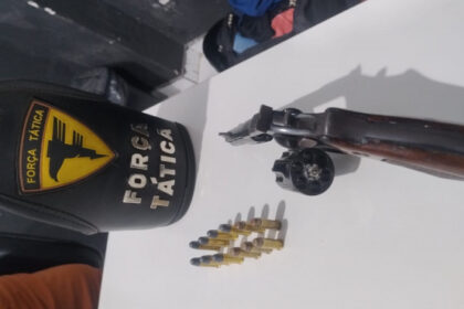 foragido-da-justica-e-preso-pela-pm-com-arma-de-fogo-apos-acompanhamento-tatico-em-porto-nacional-–-pm-to