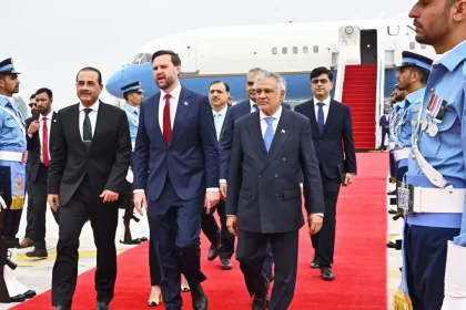 eua-abandonam-as-negociacoes-e-jd-vance-regressa-a-washington-sem-acordo