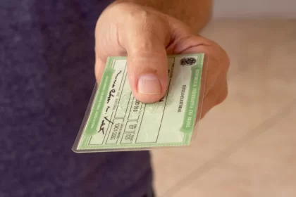 prazo-para-tirar-e-regularizar-titulo-de-eleitor-vai-ate-6-de-maio