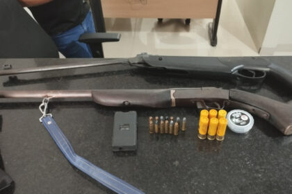 pm-prende-homem-por-adulteracao-de-sinais-identificadores-de-arma-de-fogo-em-babaculandia-–-pm-to