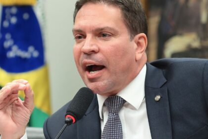 prisao-de-ramagem-e-fruto-da-cooperacao-entre-brasil-e-eua,-diz-pf