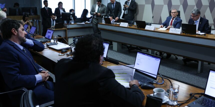 cpi-do-crime-organizado-rejeita-relatorio-final-por-6-votos-a-4