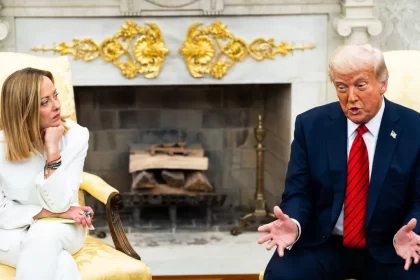 trump-diz-estar-‘chocado’-com-meloni-e-critica-italia-por-nao-apoiar-guerra