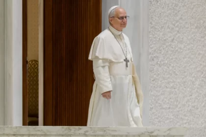 policia-investiga-ameaca-de-bomba-contra-irmao-do-papa-leao-14-nos-eua