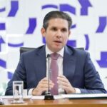 hugo-motta-diz-que-governo-avaliou-mal-projeto-sobre-regulamentacao-de-trabalho-por-apps