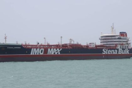 ira-pode-fechar-estreito-de-ormuz-se-bloqueio-naval-dos-eua-persistir