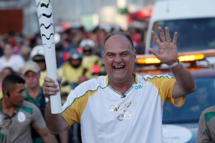 flamengo-aposenta-camisa-14-de-oscar