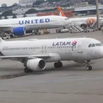 apos-problemas-tecnicos,-aviao-voa-em-circulos-e-precisa-retornar-ao-aeroporto-de-guarulhos