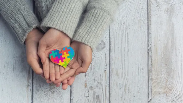 por-que-cada-vez-mais-adultos-estao-descobrindo-o-autismo?