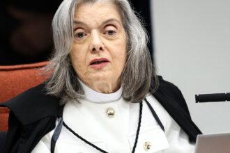 carmen-lucia-vota-para-condenar-eduardo-bolsonaro-por-difamacao