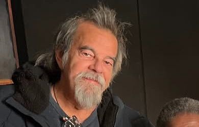 morre-moogie-canazio,-ex-produtor-musical-de-sandy-&-junior-e-caetano-veloso,-aos-70-anos