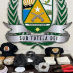 policia-militar-apreende-cerca-de-dois-quilos-de-entorpecentes-e-prende-suspeito-em-luzimangues
-–-pm-to
