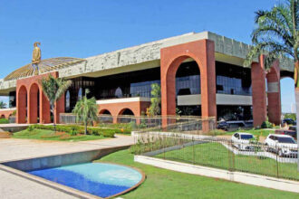 governo-do-tocantins-injeta-r$-331-milhoes-na-economia-com-pagamento-dos-servidores-estaduais-–-secom-to