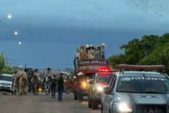 policia-militar-garante-seguranca-e-ordem-publica-na-cavalgada-e-show-de-eduardo-costa-em-miracema
-–-pm-to