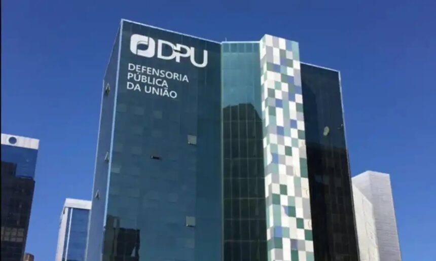 criminosos-fingem-ser-defensores-publicos-para-aplicar-golpes,-alerta-dpu