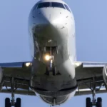 suecia-emite-alerta-para-escassez-de-combustivel-para-avioes-na-europa