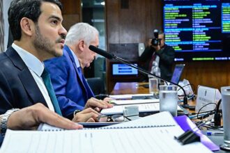 ccj-do-senado-sabatina-jorge-messias-para-vaga-no-stf