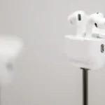 apple-pode-lancar-este-ano-novos-airpods-equipados-com-cameras