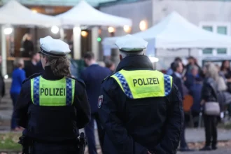 carro-atropela-multidao-e-mata-dois-no-centro-de-leipzig,-na-alemanha
