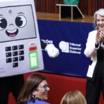 urna-eletronica-“acabou-com-a-fraude-eleitoral”,-diz-carmen-lucia