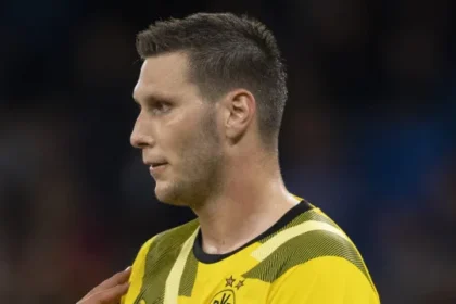 zagueiro-do-borussia-dortmund-anuncia-aposentadoria-aos-30-anos-apos-lesoes