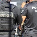 mulher-e-presa-em-salvador-suspeita-de-ameacar-filha-e-descumprir-medida-protetiva