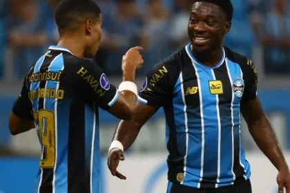 flamengo-encara-o-gremio-para-seguir-na-cola-do-palmeiras-no-brasileirao