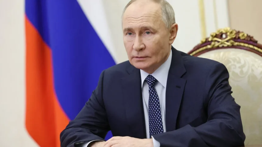 russia-anuncia-‘parceria-plena’-com-taliba-e-incentiva-cooperacao-com-afeganistao