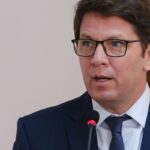 stf-tenta-ouvir-mario-frias-sobre-repasses-a-filme-de-bolsonaro