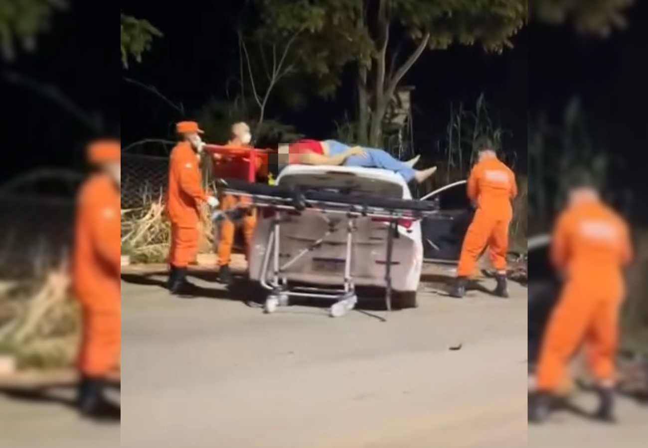motociclista-e-resgatada-no-teto-de-carro-apos-acidente-de-transito-no-to;