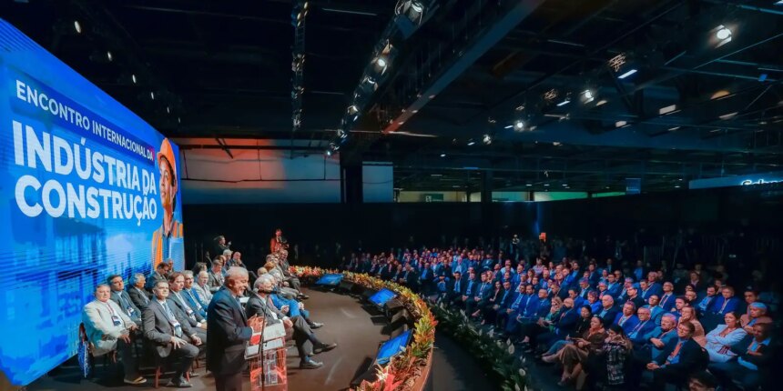 a-empresarios-do-setor-de-construcao,-lula-defende-fim-da-escala-6×1