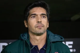 abel-admite-atuacao-ruim-do-palmeiras-e-comenta-vaias:-torcedor-e-livre-para-se-manifestar