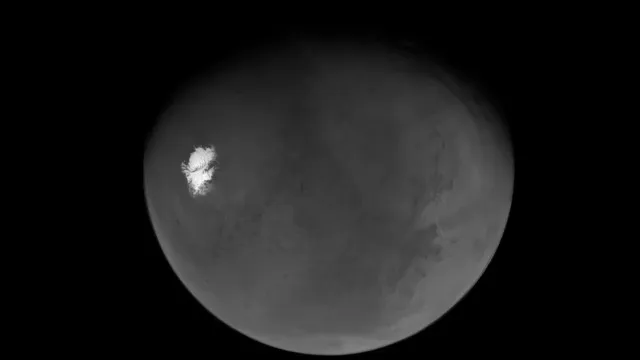 nasa-divulga-novas-imagens-de-marte-durante-missao-rumo-a-asteroide