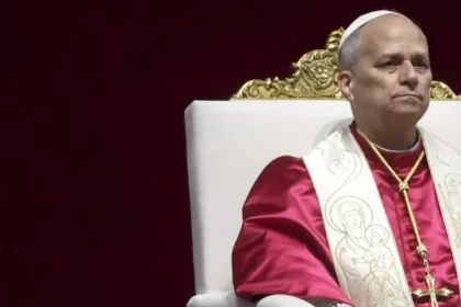 papa-leao-14-pede-desaceleracao-da-ia-para-impedir-que-tecnologia-domine-ser-humano