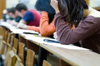 metade-dos-estudantes-nao-ve-debate-antirracista-na-escola,-diz-estudo