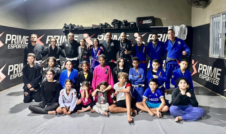 policia-militar-do-rio-abre-batalhao-para-novo-projeto-social-de-jiu-jitsu