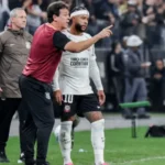 diniz-defende-yuri-alberto-apos-vaias-da-torcida-do-corinthians-e-quer-permanencia-de-memphis