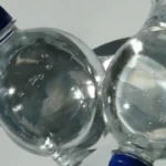 crystal-recolhe-lote-de-agua-mineral-apos-identificacao-de-bacteria,-diz-anvisa