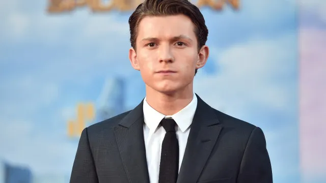 tom-holland-sobre-luta-contra-alcoolismo:-“maior-desafio-que-enfrentei”