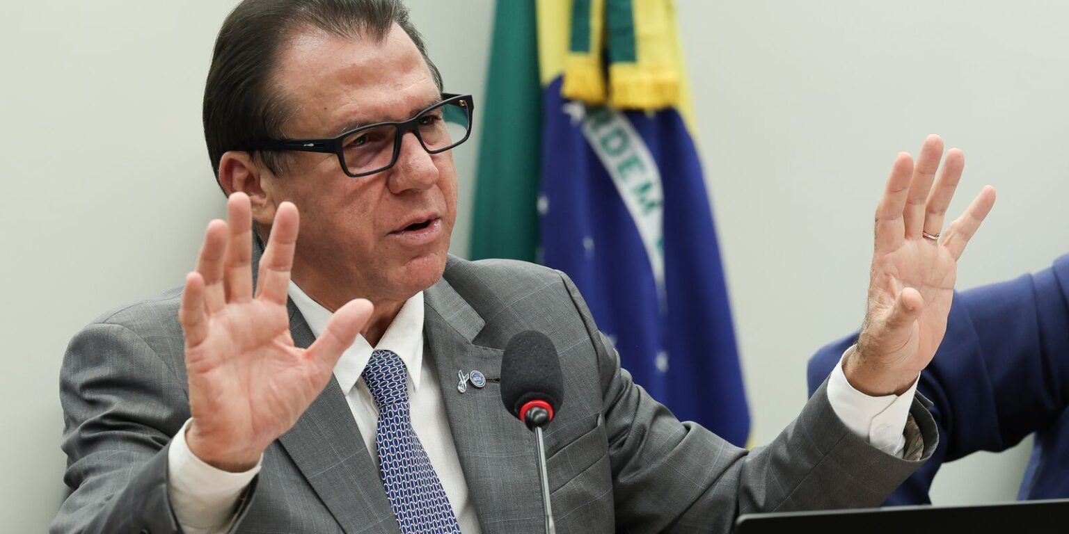 luiz-marinho-pede serenidade-a-alcolumbre-em-discussoes-sobre-6×1