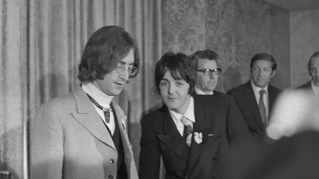paul-mccartney-diz-que-briga-com-john-lennon-no-fim-dos-beatles-doeu